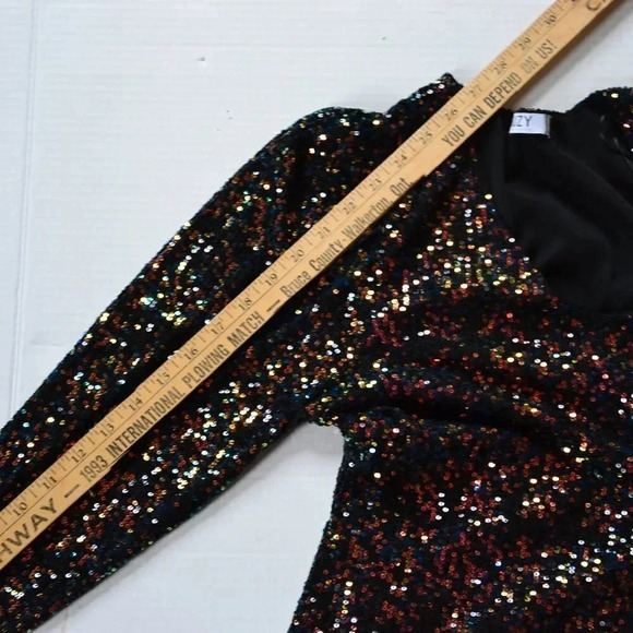 Fabulous Sequined  Top - Picture 11 of 11